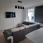 Flat شقة أوستيند